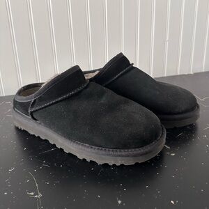UGG Classic Slipper - Black - 8